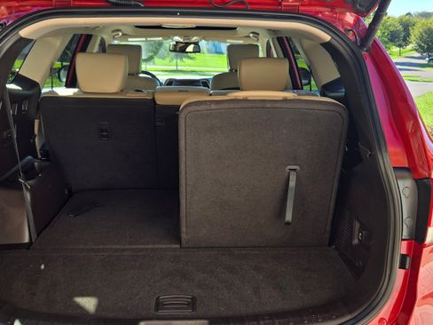 Used 2017 Hyundai Santa Fe FWD w/ SE Ultimate Tech Package 03 image 12