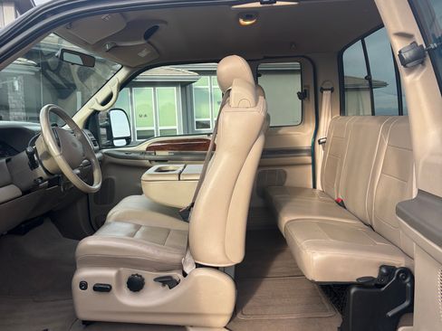 Used 2001 Ford F250 4x4 SuperCab Super Duty image 11