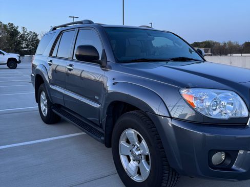 Used 2007 Toyota 4Runner Sport RWD image 4