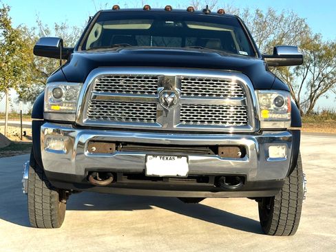 Used 2014 RAM 5500 Laramie image 15
