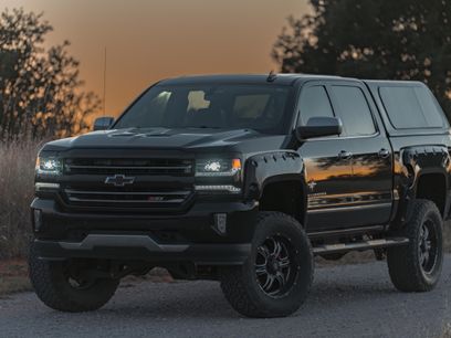 Used 2017 Chevrolet Silverado 1500 LTZ Z71 w/ LTZ Plus Package