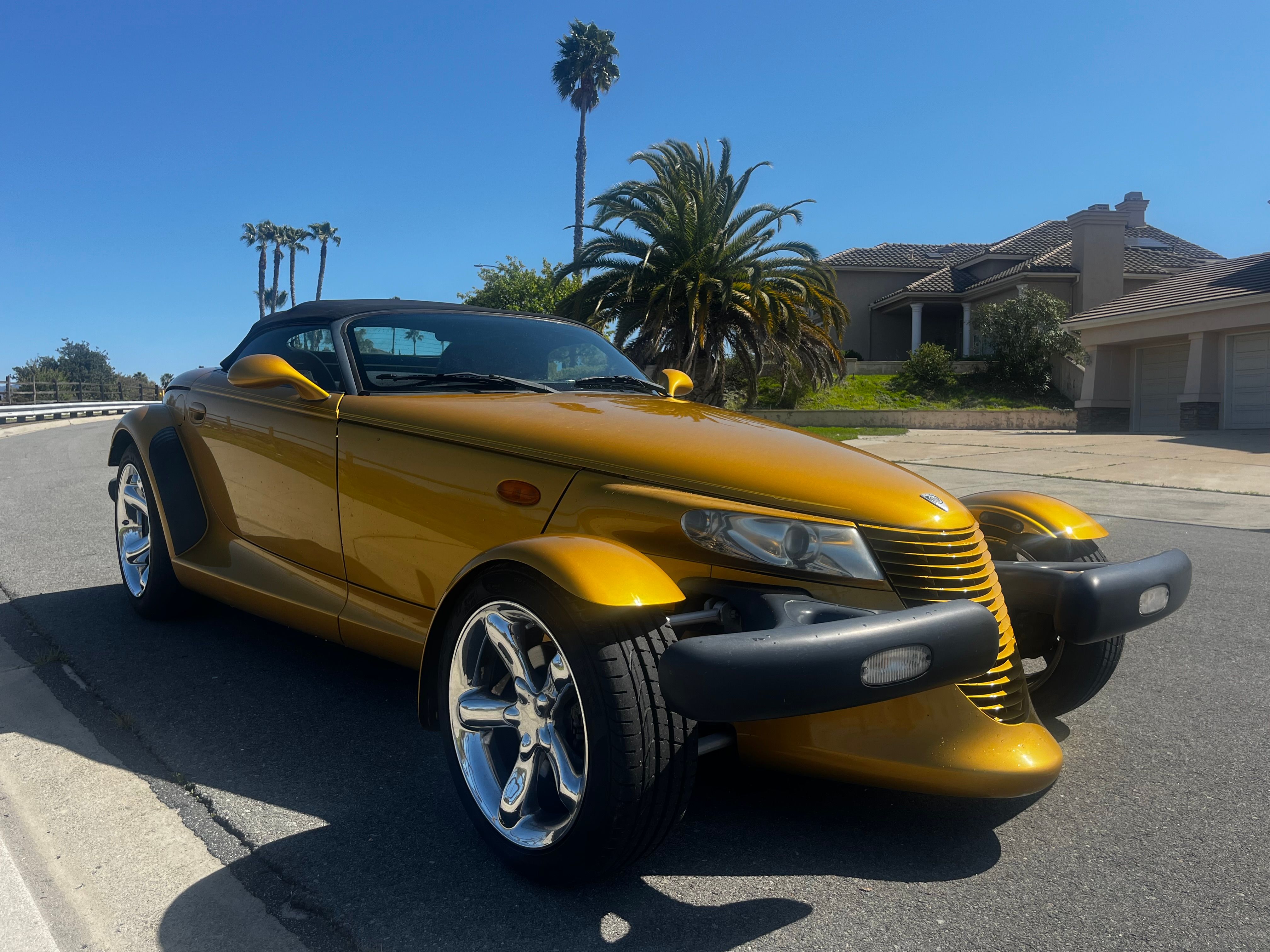 Used 2002 Chrysler Prowler RWD image 8