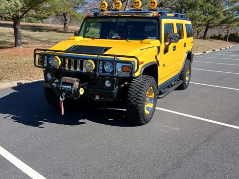 Used 2003 HUMMER H2 w/ Preferred Equipment Group image 10