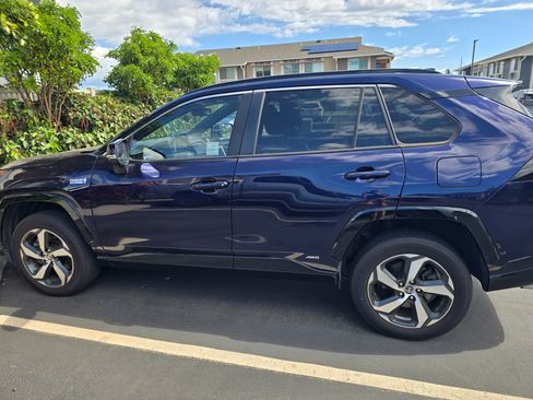 Used 2022 Toyota RAV4 SE AWD/4WD image 4