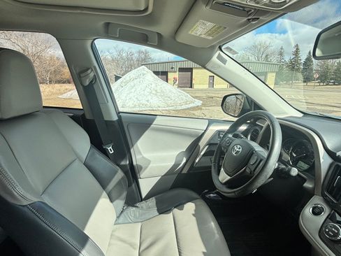 Used 2013 Toyota RAV4 Limited image 12