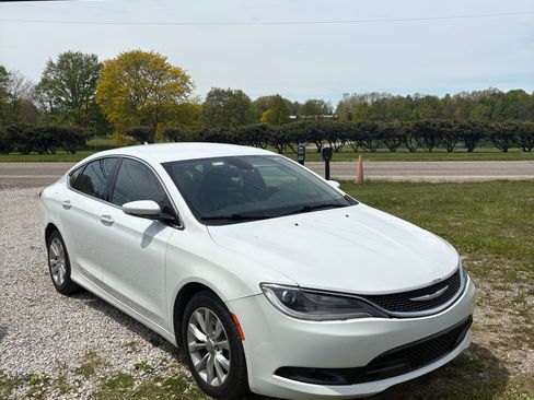 Used 2015 Chrysler 200 C w/ Navigation & Sound Group I FWD image 1