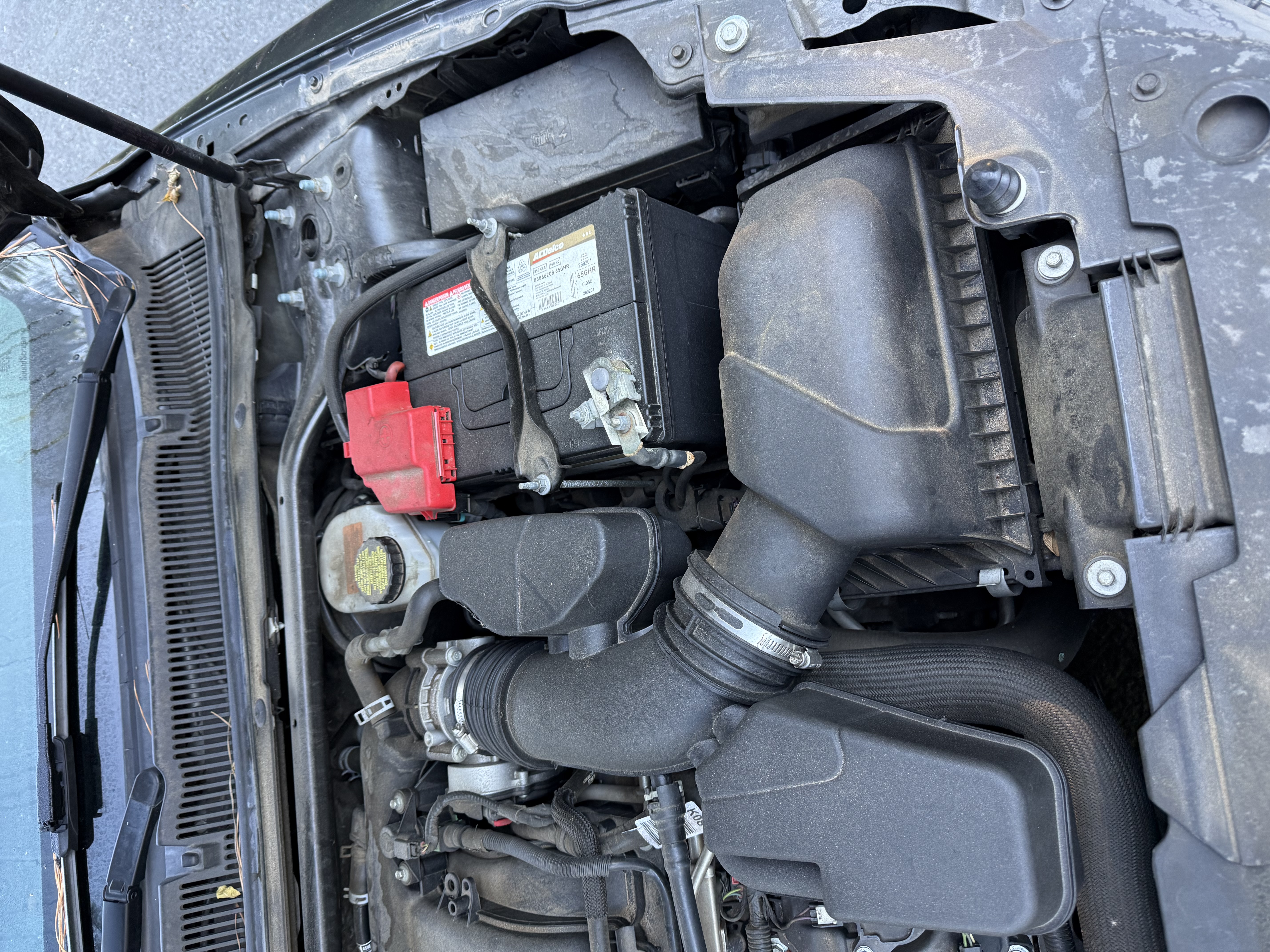 Used 2018 Ford Taurus SEL FWD image 16