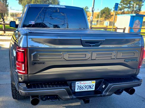 Used 2018 Ford F150 Raptor w/ Equipment Group 802A Luxury image 2