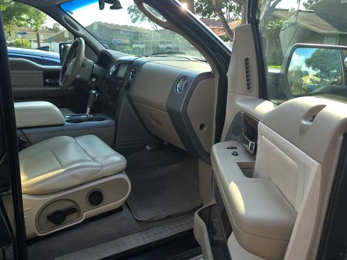 Used 2004 Ford F150 Lariat AWD/4WD image 16