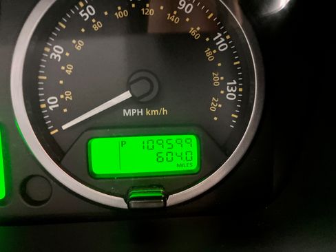 Used 2008 Land Rover LR2 SE image 10