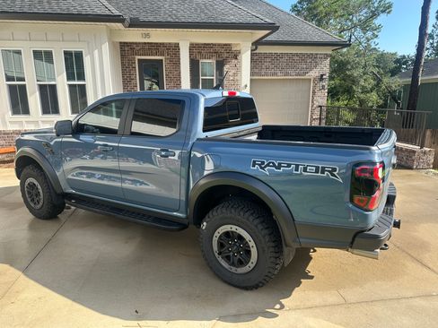 Used 2025 Ford Ranger Raptor AWD/4WD image 6