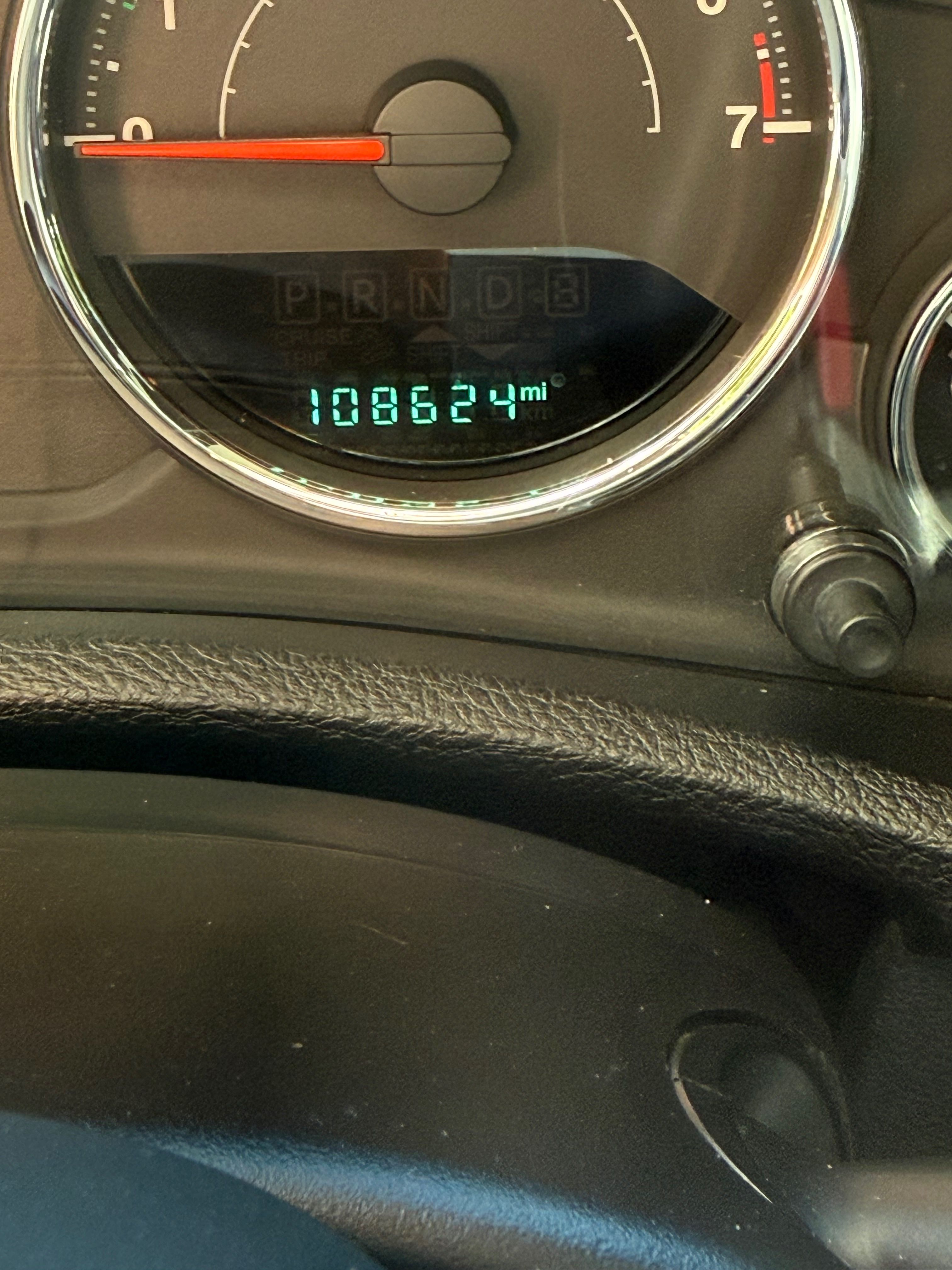 Used 2015 Jeep Wrangler Sport AWD/4WD image 9