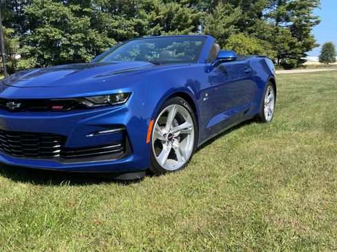 Used 2020 Chevrolet Camaro SS image 6