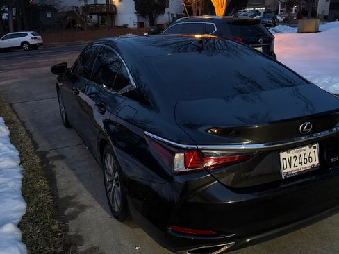 Used 2021 Lexus ES 350 w/ Premium Package image 6