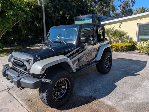 Used 2012 Jeep Wrangler Sport image 1