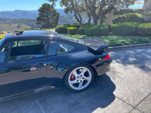 Used 1997 Porsche 911 4 Coupe image 5