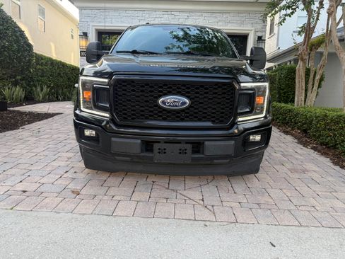 Used 2018 Ford F150 XLT w/ Equipment Group 302A Luxury image 2