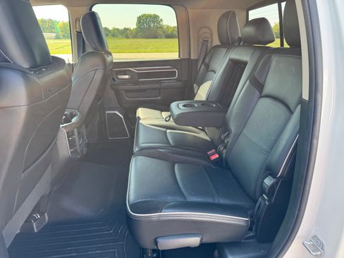 Used 2020 RAM 3500 Laramie image 12