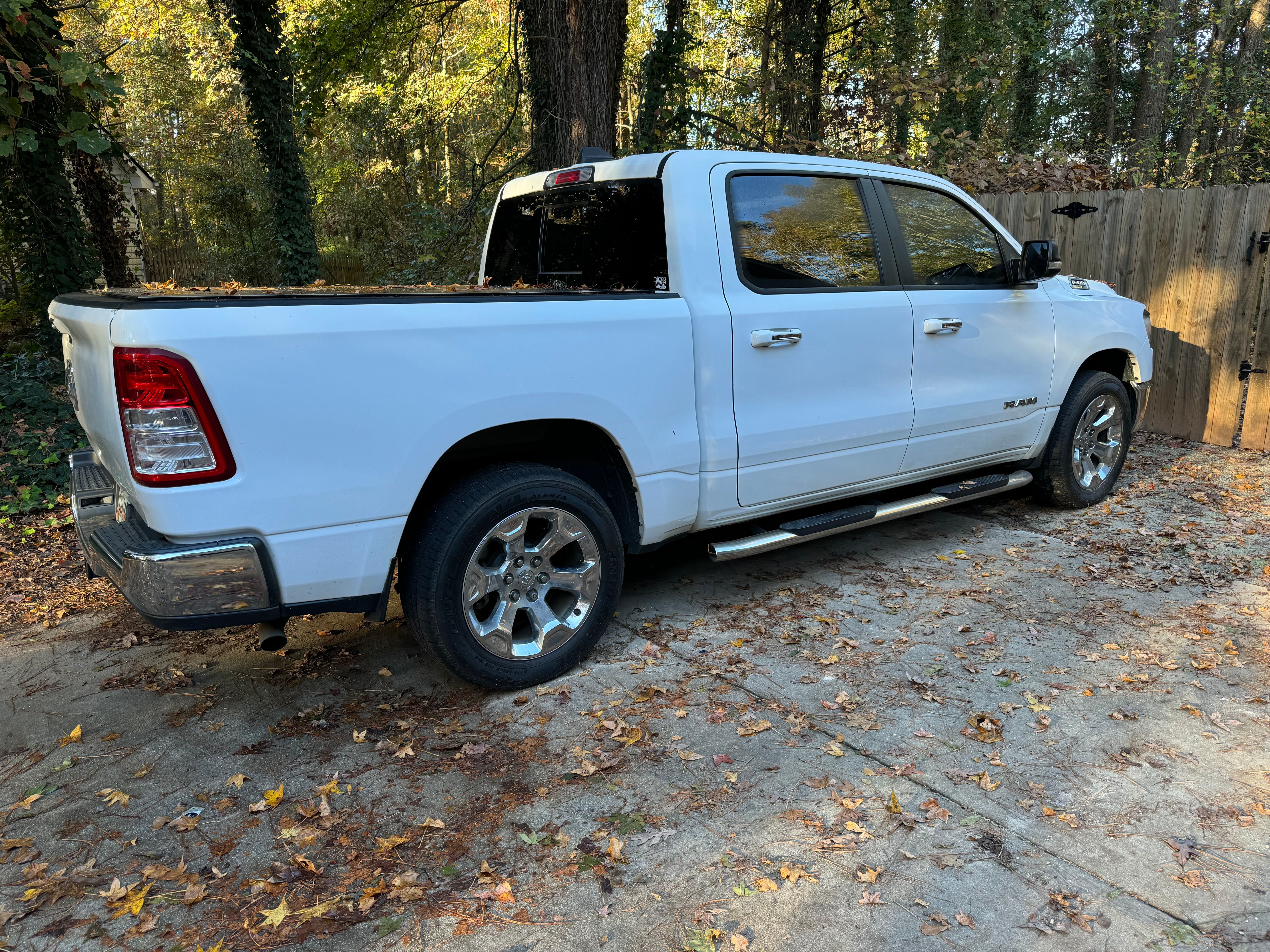 Used 2019 RAM 1500 Big Horn RWD image 4