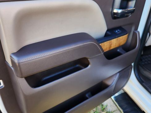 Used 2015 GMC Sierra 1500 SLT image 25