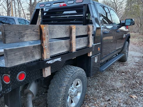 Used 2016 RAM 2500 Power Wagon Tradesman image 4