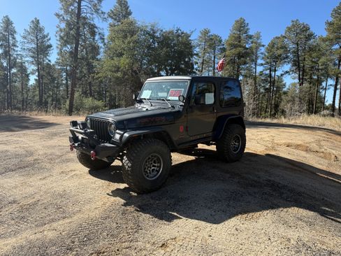 Used 1999 Jeep Wrangler Sahara image 15