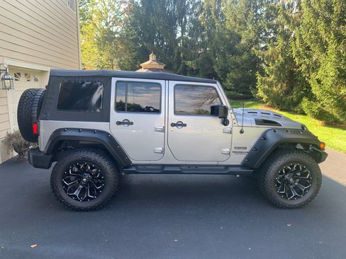 Used 2016 Jeep Wrangler Unlimited Sport w/ Quick Order Package 24S image 41