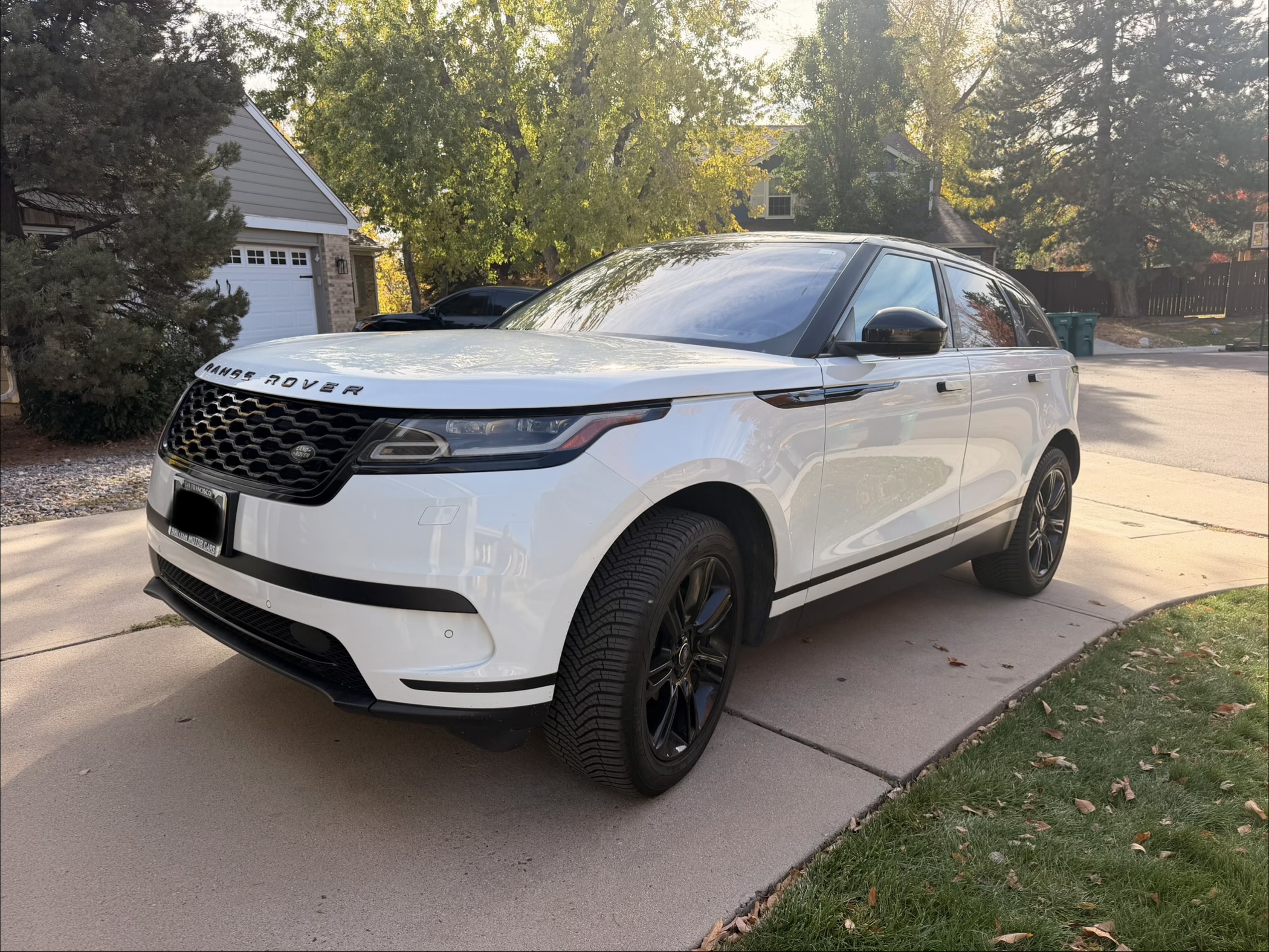 Used 2020 Land Rover Range Rover Velar S AWD/4WD image 1