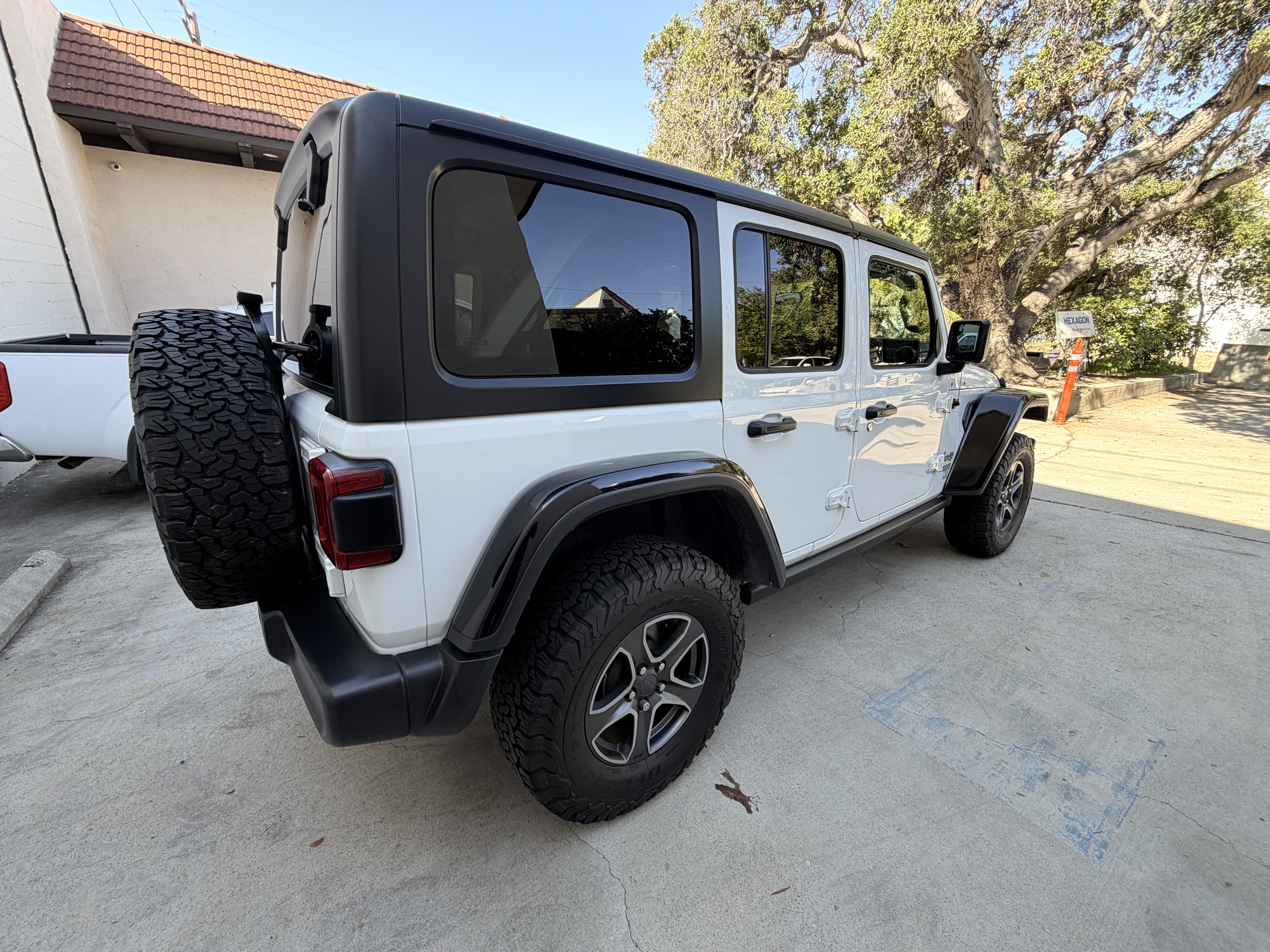 Used 2018 Jeep Wrangler Unlimited Sport S AWD/4WD image 13