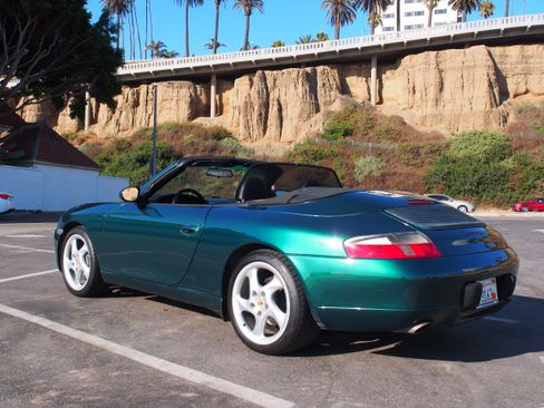 Used 2001 Porsche 911 Cabriolet image 5
