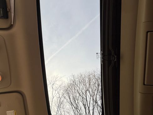 Used 2014 Buick Enclave Premium w/ Trailering Provision Package image 12