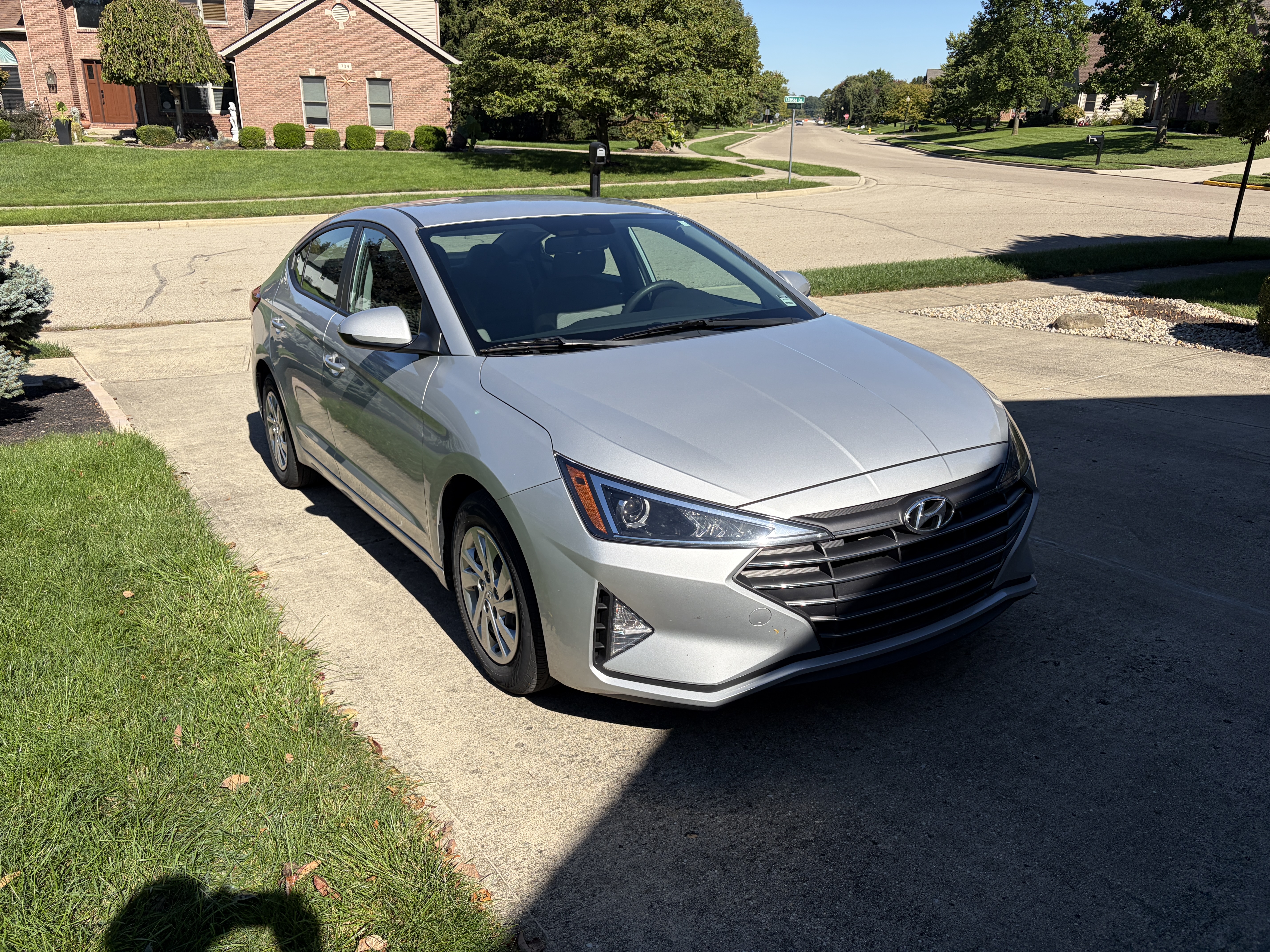 Used 2019 Hyundai Elantra SE FWD image 1