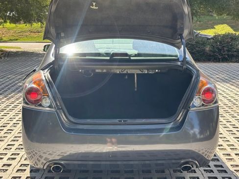 Used 2010 Nissan Altima 2.5 SL w/ SL Pkg image 4