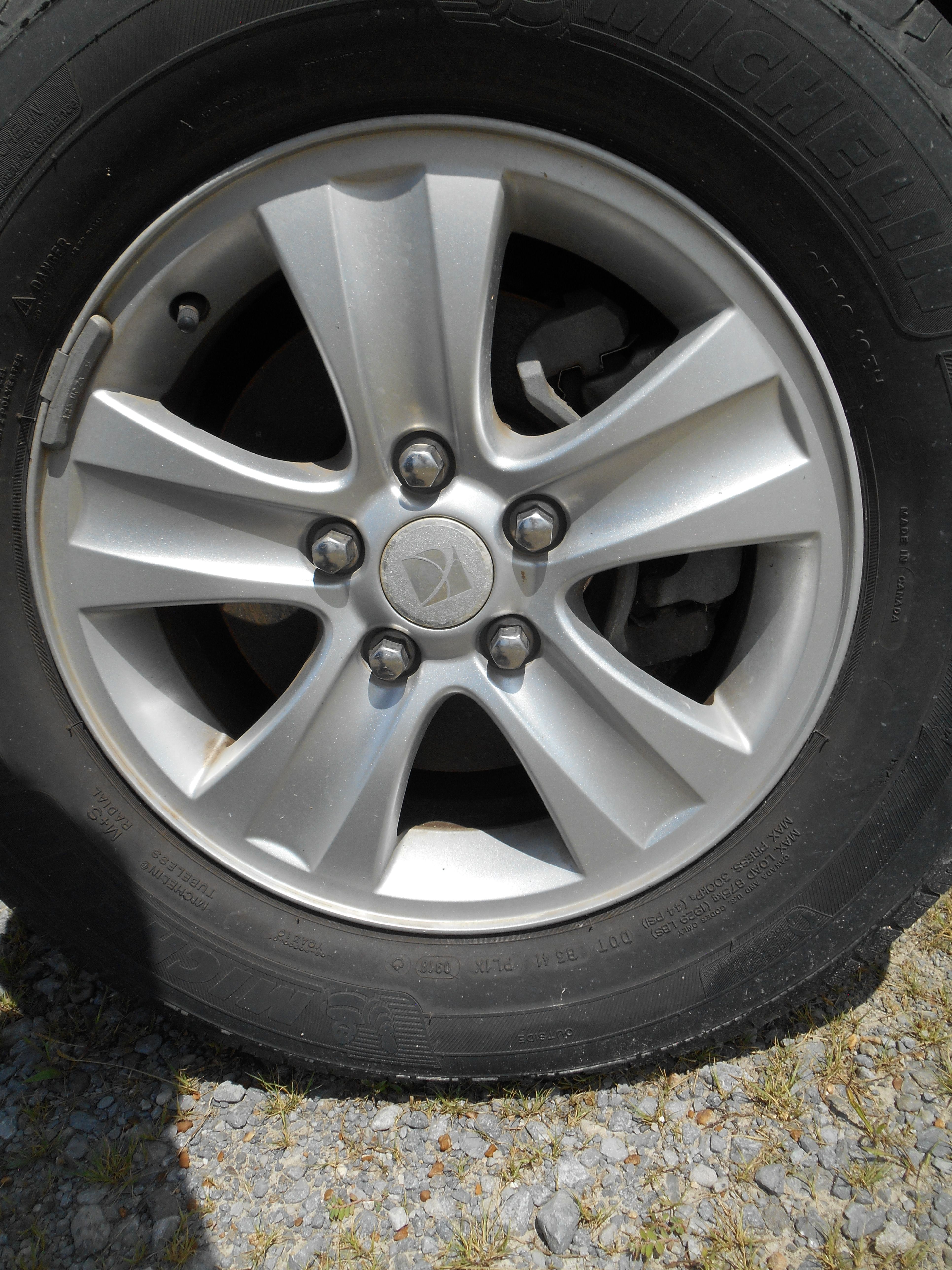 Used 2008 Saturn Vue XE w/ Premium Trim Package FWD image 8