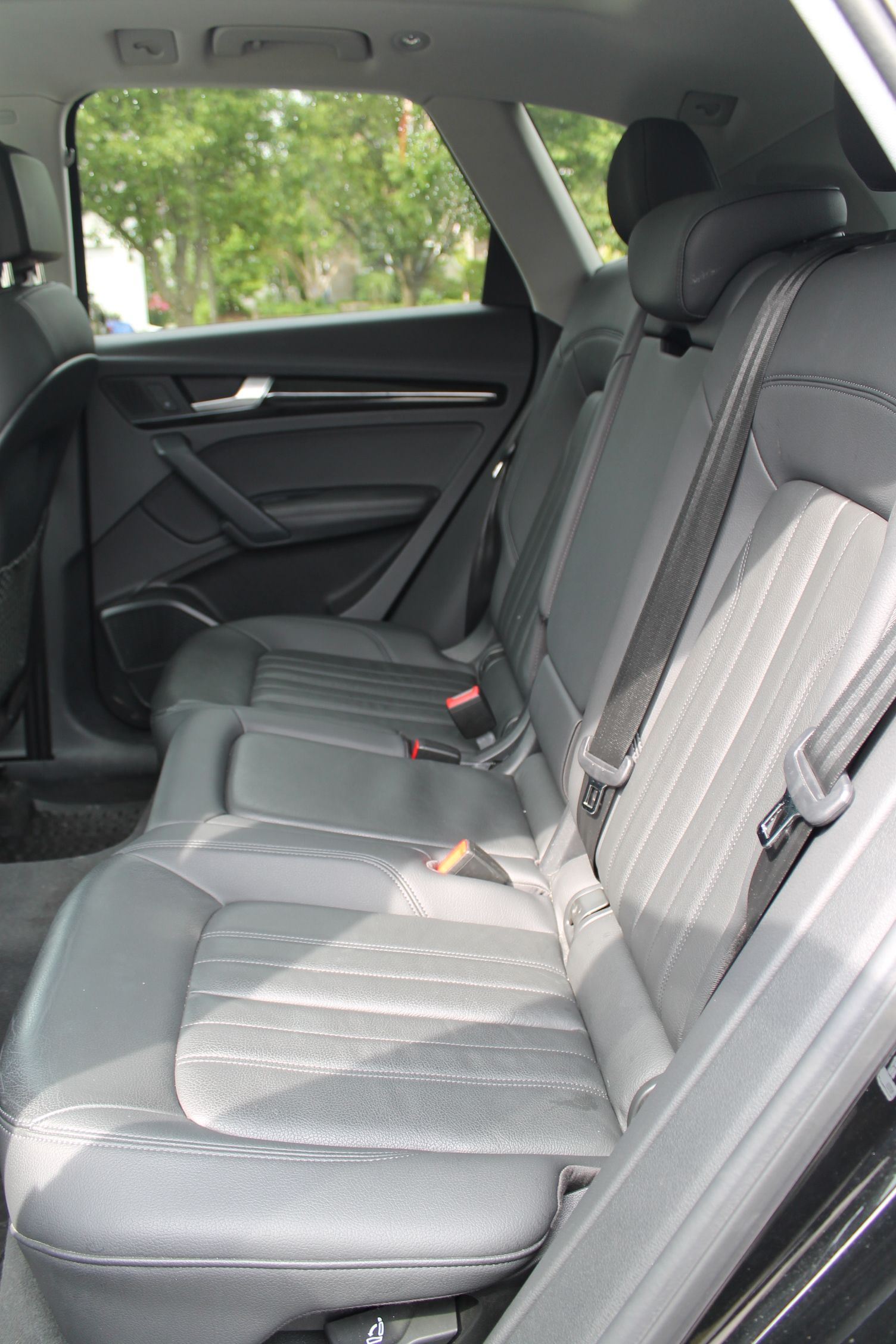 Used 2019 Audi Q5 2.0T Premium Plus w/ Premium Plus Package AWD/4WD image 6