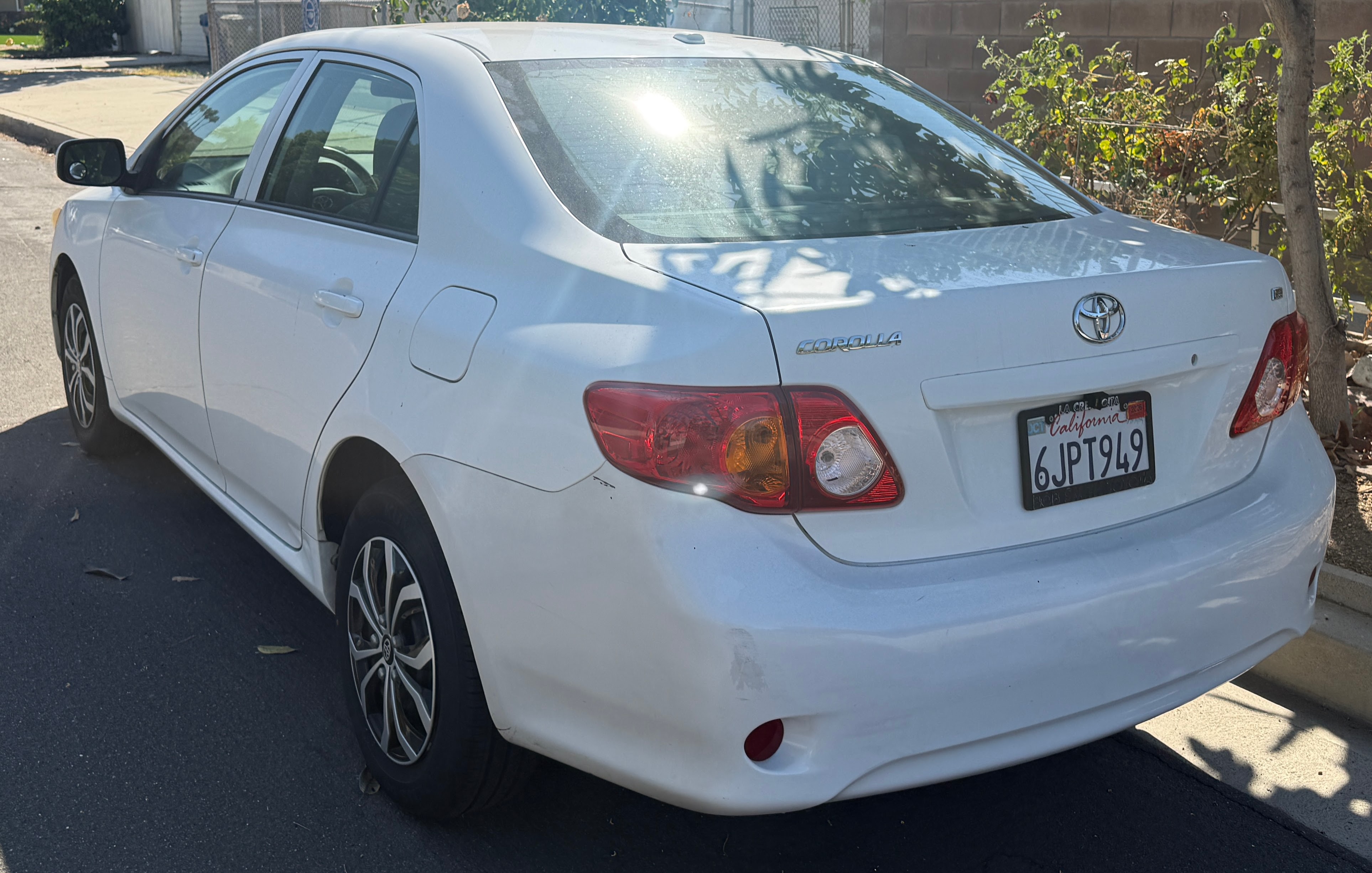 Used 2010 Toyota Corolla FWD image 13