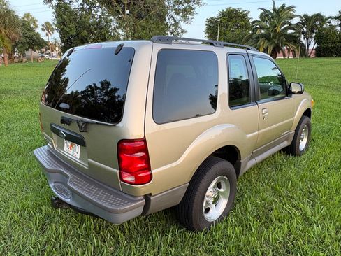 Used 2002 Ford Explorer Sport RWD image 5