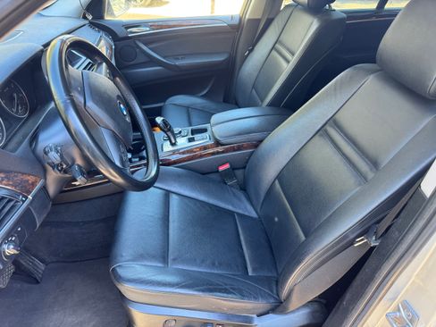 Used 2012 BMW X5 xDrive35d image 5