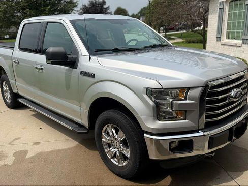 Used 2015 Ford F150 XLT w/ Equipment Group 302A Luxury AWD/4WD image 5