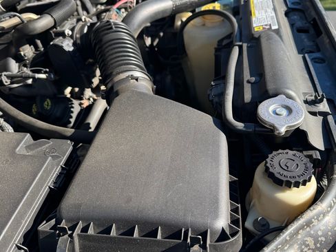 Used 2008 Jeep Wrangler Sahara w/ Dual Top Group image 18