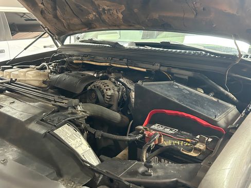 Used 2002 Ford F350 4x4 Crew Cab DRW Super Duty image 2