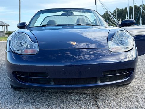 Used 2001 Porsche 911 Carrera RWD image 8
