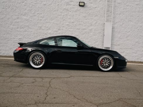 Used 2010 Porsche 911 Carrera S image 26