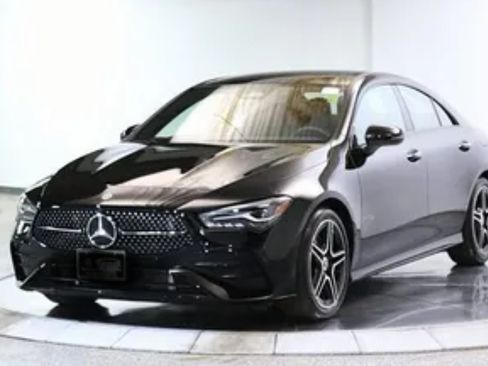 Used 2026 Mercedes-Benz CLA 250 image 1