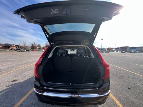 Used 2023 Volvo XC90 B6 Plus w/ Protection Package Premier image 6