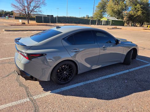 Used 2022 Lexus IS 500 image 4