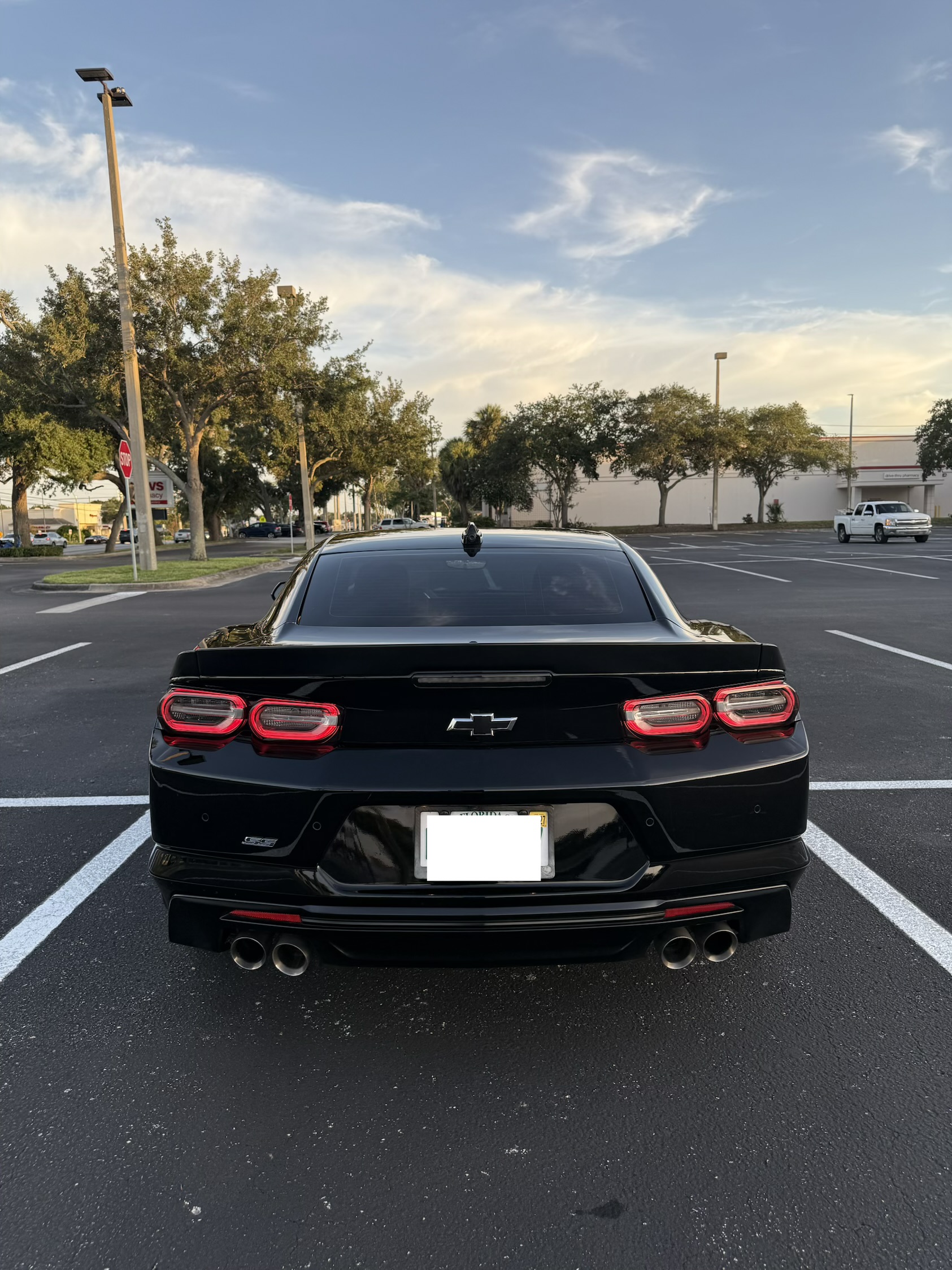 Used 2024 Chevrolet Camaro SS RWD image 10