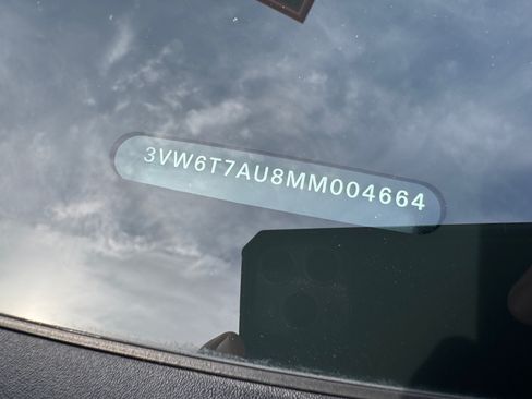 Used 2021 Volkswagen GTI SE image 30