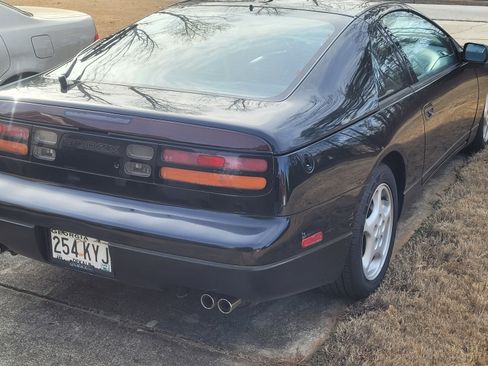 Used 1993 Nissan 300ZX 2+2 Coupe 2D image 2