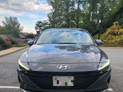 Used 2023 Hyundai Elantra SEL w/ Convenience Package